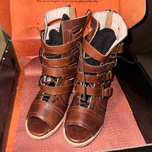 Freebird BRAEDEN size 10 cognac